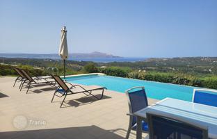 4-bedroom villa 120 m² in Gavalohori for 650,000 €