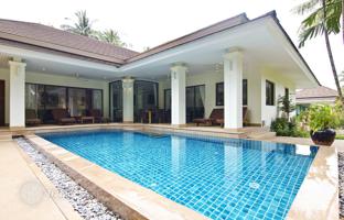 Magnificent villa with a pool, a garden and a parking in Maenam, Samui, Thailand for $373,000