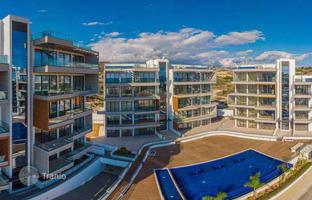 2-bedroom apartment 89 m² in Agios Tychonas for 820,000 €
