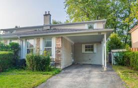 Terraced house – North York, Toronto, Ontario,  Canada for C$1,074,000