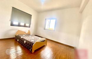 4-bedroom villa 250 m² in Frenaros for 350,000 €