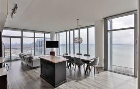 Apartment – The Queensway, Toronto, Ontario,  Canada for C$1,229,000
