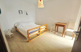 NOVI VINODOLSKI, APARTMENT 2BR + BEDROOM for 250,000 €
