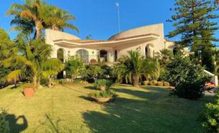 4-bedroom villa 295 m² in Siracusa for 800,000 €
