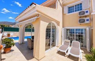 3-bedroom cottage 130 m² in Costa Adeje for 820,000 €