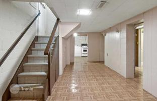 11-bedroom house in Old Toronto for C$1,253,000