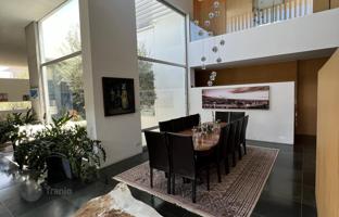 5-bedroom cottage 600 m² in Mesa Geitonia for 4,300,000 €