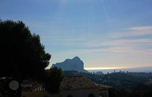 Land plot 1,330 m² in Calpe for 210,000 €