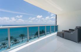 Elite apartment with ocean views in a residence on the first line of the beach, Hollywood, Florida, USA for $2,500,000