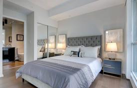 Apartment – Temperance Street, Old Toronto, Toronto,  Ontario,   Canada for C$1,090,000