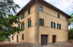 9-bedroom villa in Marciano della Chiana for 1,330,000 €