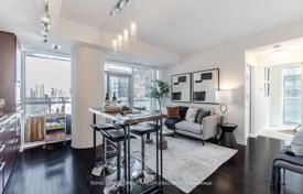 Apartment – York Street, Old Toronto, Toronto,  Ontario,   Canada for C$1,122,000