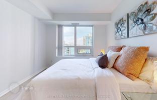 5-bedroom apartment in Etobicoke for C$859,000