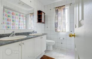 8-bedroom house in North York for C$1,617,000