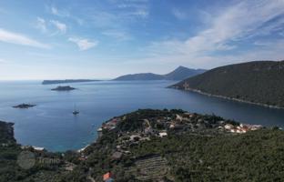 Land plot 849 m² in Luštica for 225,000 €