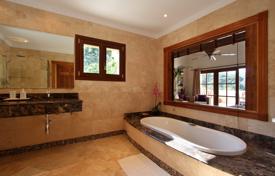 7-bedroom villa 1,100 m² in Marbella for 10,000 € per week