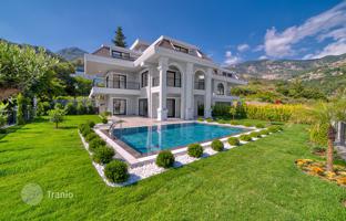 5-bedroom villa 430 m² in Alanya for 77,740,000 TRY