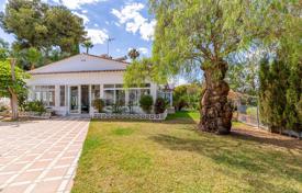 Villa – Torremolinos, Andalusia, Spain for 1,280,000 €