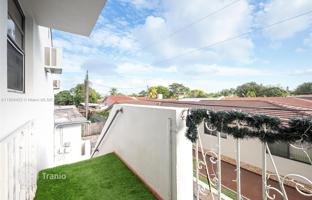 4-bedroom house 271 m² in Miami for $900,000