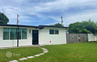 4-bedroom house 195 m² in Margate for $550,000