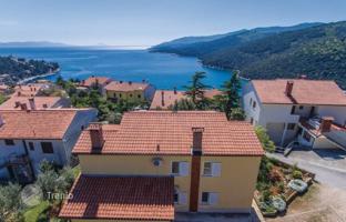 7-room house 200 m² in Rabac for 649,000 €