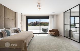 5-bedroom villa 902 m² in Marbella for 3,200,000 €