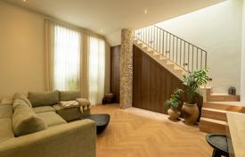 Modern 2 Bedroom Villa in Berawa with Rooftop Jacuzzi for $202,000