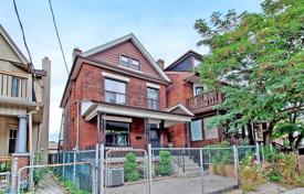 Townhome – Old Toronto, Toronto, Ontario,  Canada for C$1,993,000