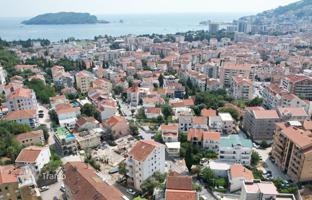 Land plot 318 m² in Budva city for 420,000 €