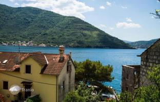 3-bedroom house 136 m² in Perast for 880,000 €