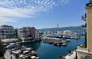 2-bedroom apartment 131 m² in Tivat city for 1,450,000 €