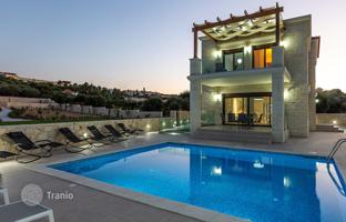 Two-storey villa with a swimming pool and a garden, Almirida, Greece for 1,200,000 €
