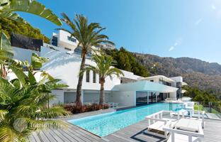 Elite villa with a jacuzzi and a spa area, Altea, Spain for 4,500,000 €