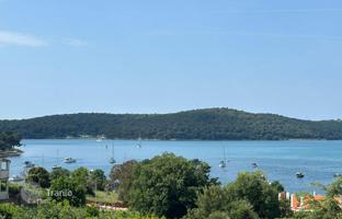 4-bedroom apartment 192 m² in Medulin for 575,000 €