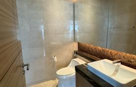 2 bed Condo in Magnolias Ratchadamri Boulevard Pathum Wan District for $804,000