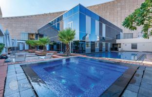 575 new objects in residential complex Sky Gardens in Trade Center First for From $577,000