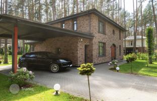 6-room villa 232 m² in Jurmala for 495,000 €