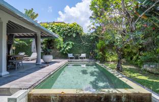 2-bedroom villa 180 m² in Seminyak for $376,000
