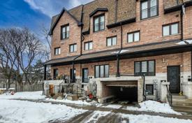 Terraced house – North York, Toronto, Ontario,  Canada for 1,024,000 €