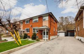 Terraced house – York, Toronto, Ontario,  Canada for C$1,203,000