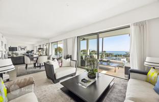 3-bedroom apartment in Antibes for 2,990,000 €