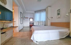 Malinska, two apartments with terrace and garden near the sea! for 319,000 €