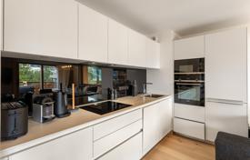 RECENT 5-BEDROOM DUPLEX APARTMENT for 2,290,000 €
