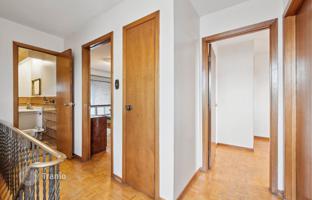 9-bedroom house in York for C$1,470,000