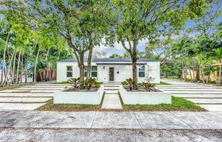 4-bedroom house 113 m² in North Miami for $1,125,000