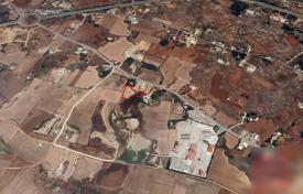 Land in Agios Panteleimonos Area for 180,000 €
