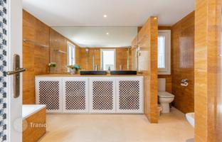 4-bedroom house 210 m² in Marbella for 1,495,000 €