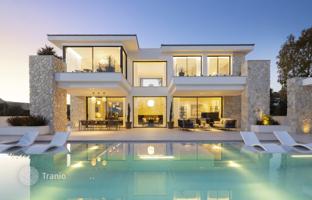 5-bedroom villa 605 m² in Marbella for 5,750,000 €