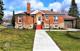8-bedroom house in Scarborough for C$1,568,000