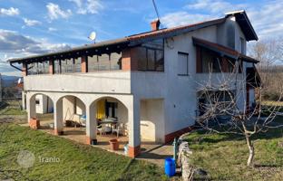 5-bedroom house 270 m² in Viškovo for 730,000 €